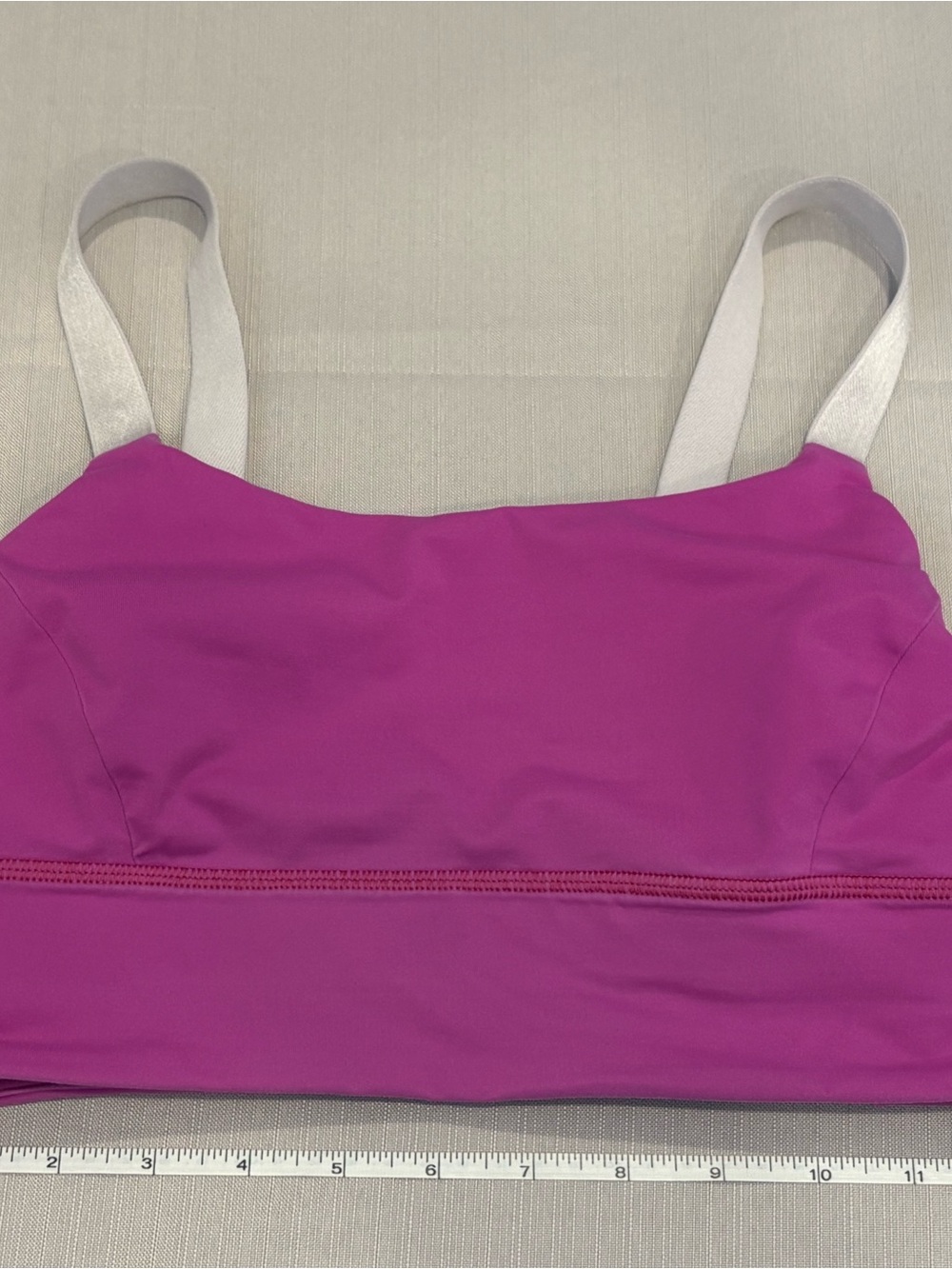 Lululemon Women's Magenta Crop Bralette with Contrast Straps #1203 - Picture 6 of 10